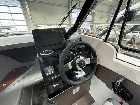 Катер Jeanneau Merry Fisher 695 S2
